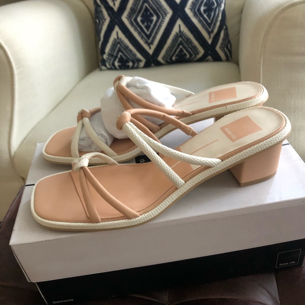 Dolce vita Rubin heels size 8.5 in beige multi stella